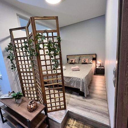 Sweet & Modern Flat At The Center Of Athens Apartment Exterior photo